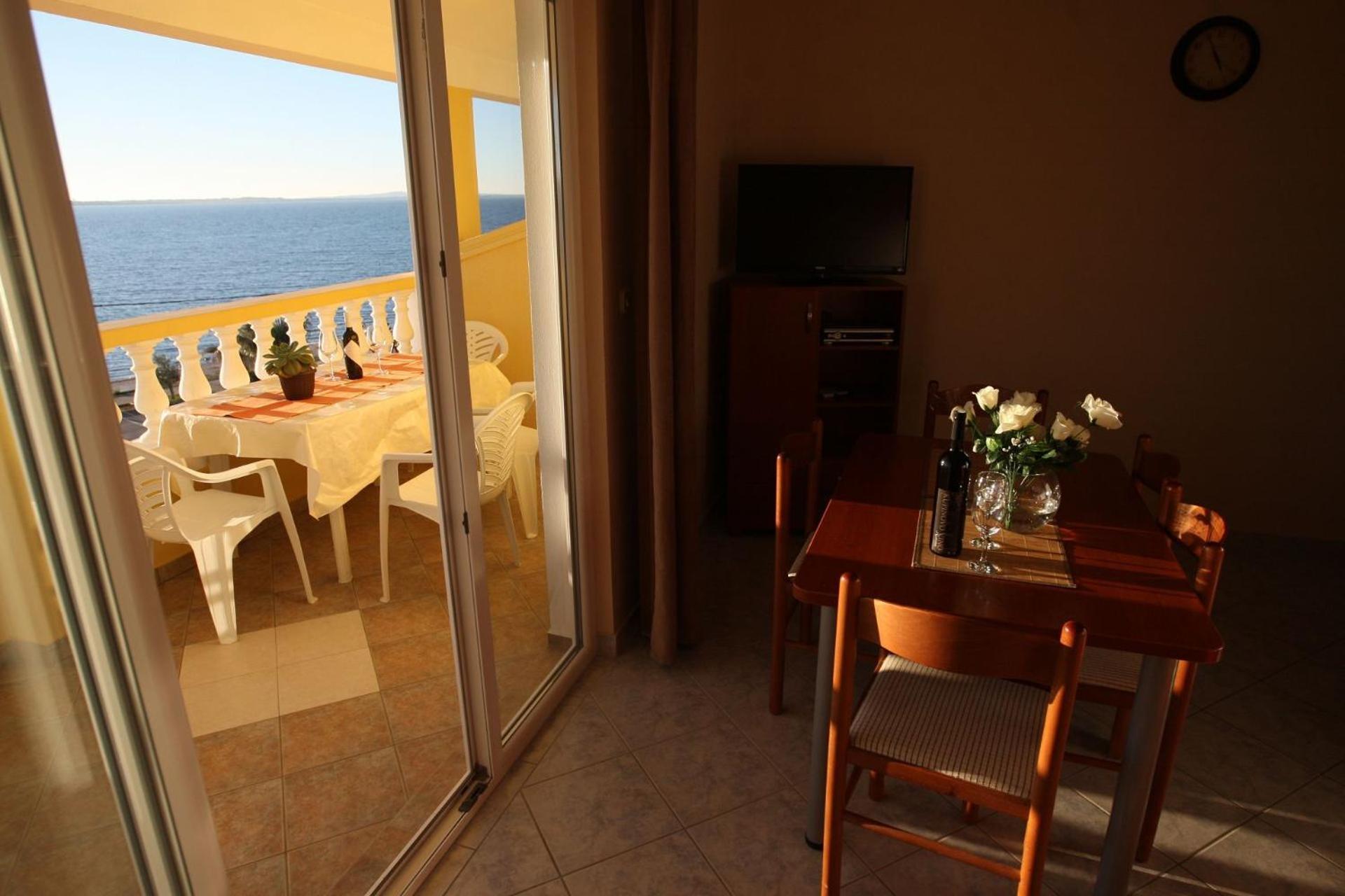 Apartments Mladen Врси Екстериор снимка